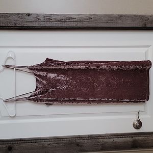 Large NWT Lush Velvet Dusty Pink Dress